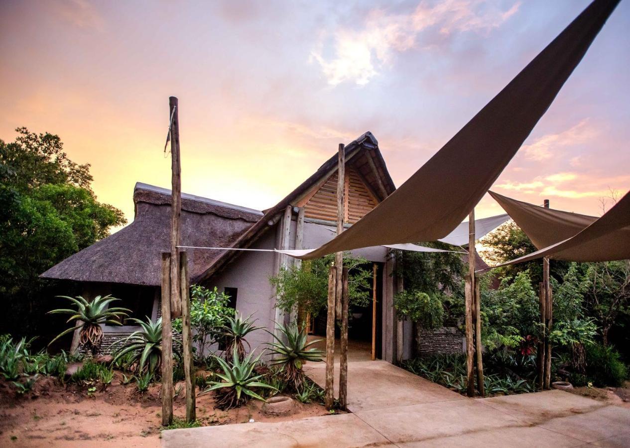 Royal Thonga Safari Lodge Sihangwane Екстериор снимка