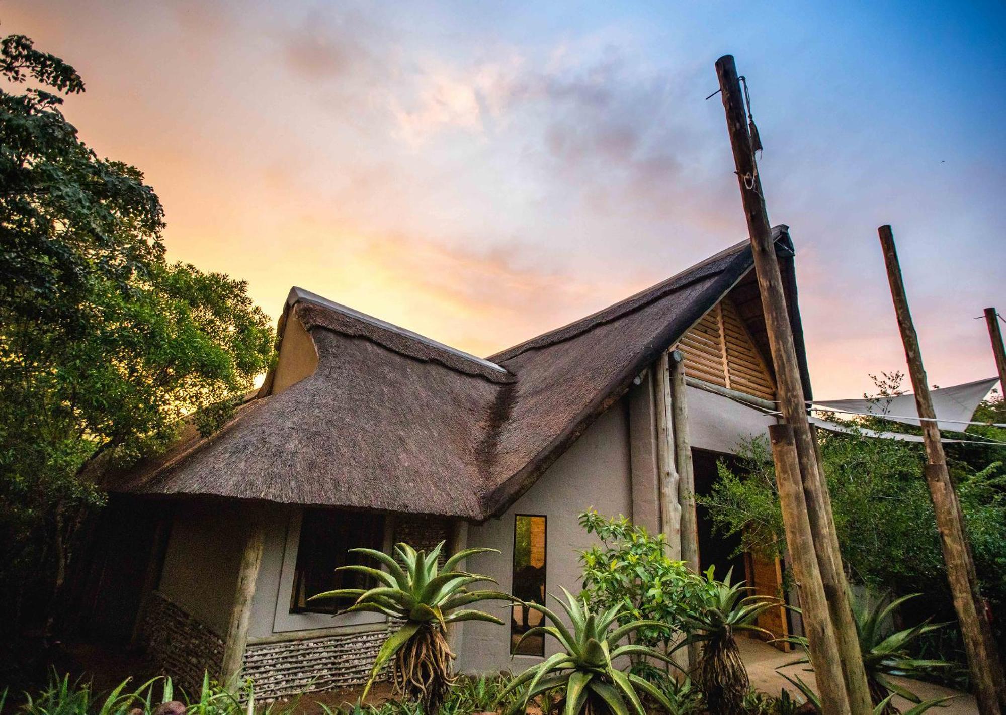 Royal Thonga Safari Lodge Sihangwane Екстериор снимка